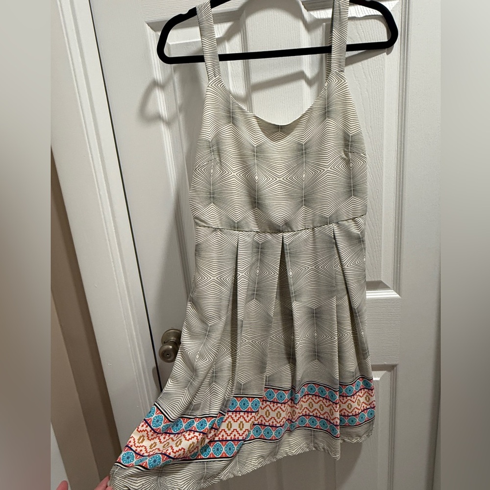 NWT Freeway Women’s Dress Cream with Colorful Accents Pleats & Slip Sz 10